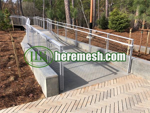 Stainless Steel Wire Rope Mesh Fence