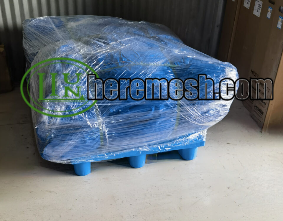 black oxide zoo mesh