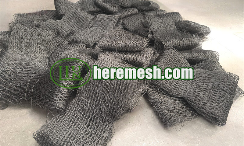 macaw enclosure mesh